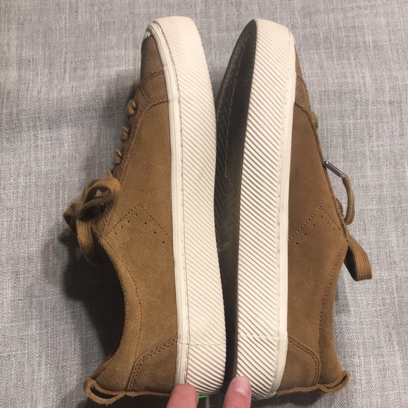 Cariuma suede dark mustard brown sneakers - Picture 2 of 8